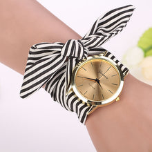 black stripes scarf watch edgability model view