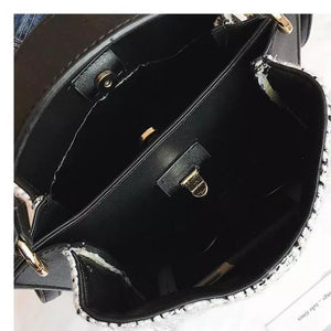 classic tweed bucket bag edgability inside view