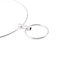 silver choker necklace minimalistic edgability detail view