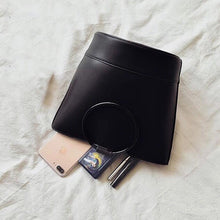 bucket bag black bag sling bag edgability top view