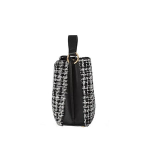 classic tweed bucket bag edgability side view