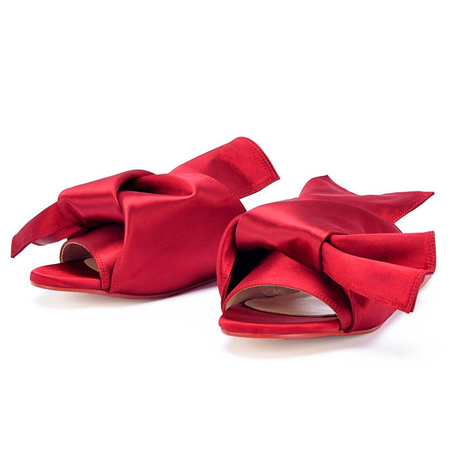 red flats ruffles trendy shoes edgability