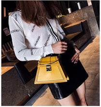 yellow bag sling bag triangle bag edgability model view