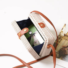 box bag rattan bag travel white bag edgability open view