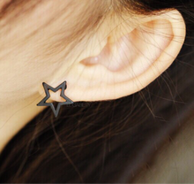 gold star frame earrings studs edgability model view