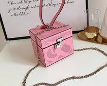 pink bag box bag vintage bag edgability front view