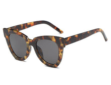 leopard sunglasses retro shades edgy fashion edgability front view