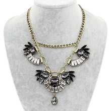 floral necklace crystal statement necklace edgability model view