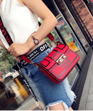 black on red sketch bag edgability model view