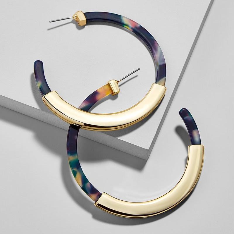 statement jewelry marble earrings hoop earrings edgability