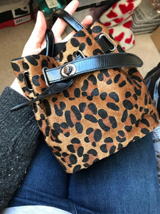 bucket bag drawstring bag leopard bag sling bag edgability size view