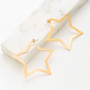 star hoops gold earrings edgability top view